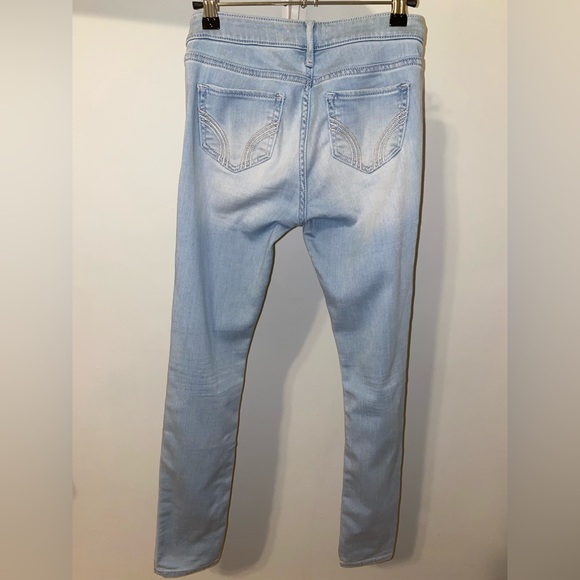 Hollister jeans - Picture 8 of 9